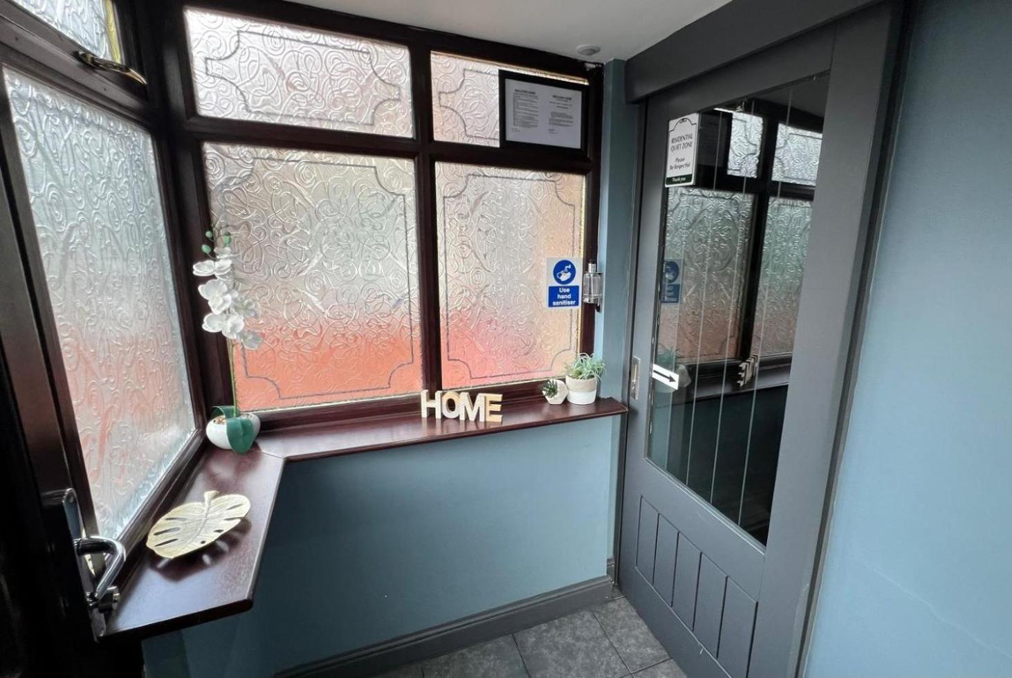Modern Suites -5 Bedroom House- With Free Parking Birmingham City Ngoại thất bức ảnh