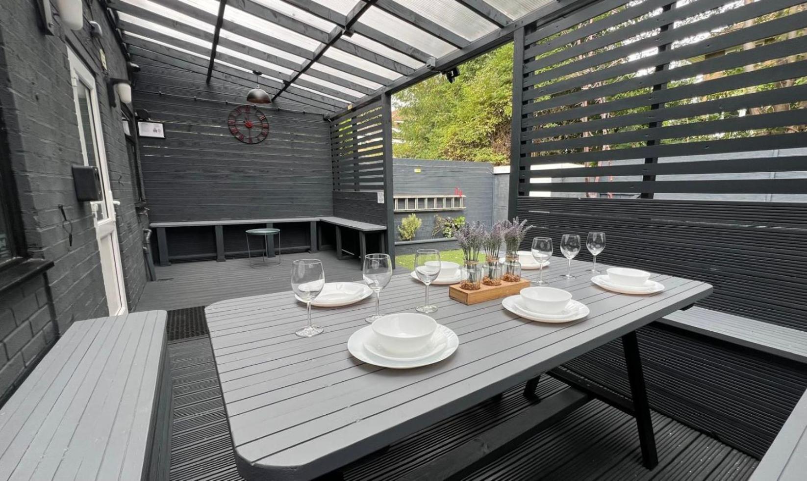Modern Suites -5 Bedroom House- With Free Parking Birmingham City Ngoại thất bức ảnh