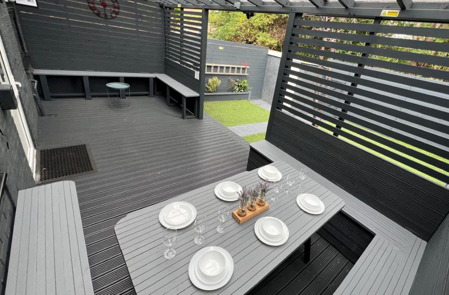 Modern Suites -5 Bedroom House- With Free Parking Birmingham City Ngoại thất bức ảnh